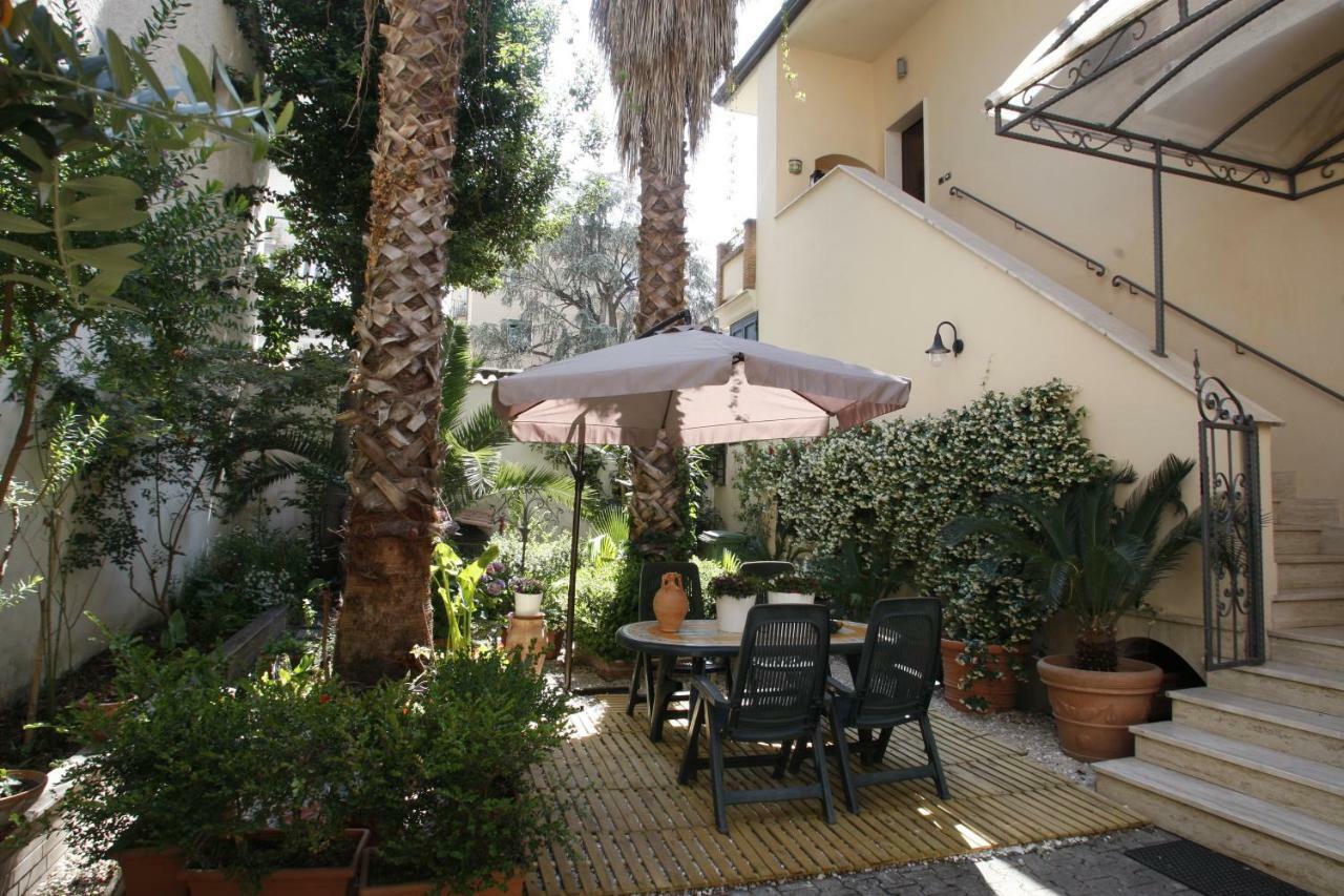Residenza D'Epoca B&B Celeste Caserta Dış mekan fotoğraf