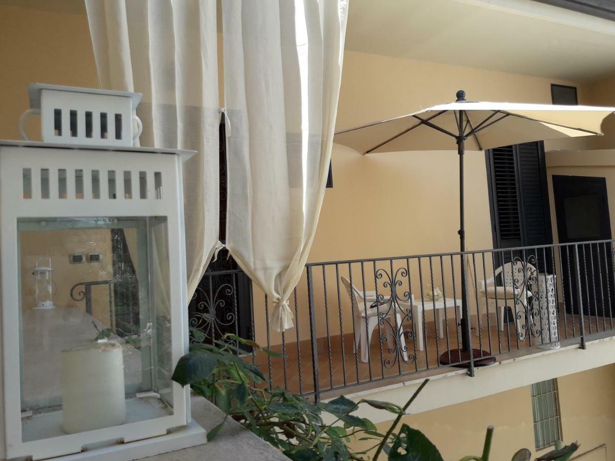 Residenza D'Epoca B&B Celeste Caserta Dış mekan fotoğraf