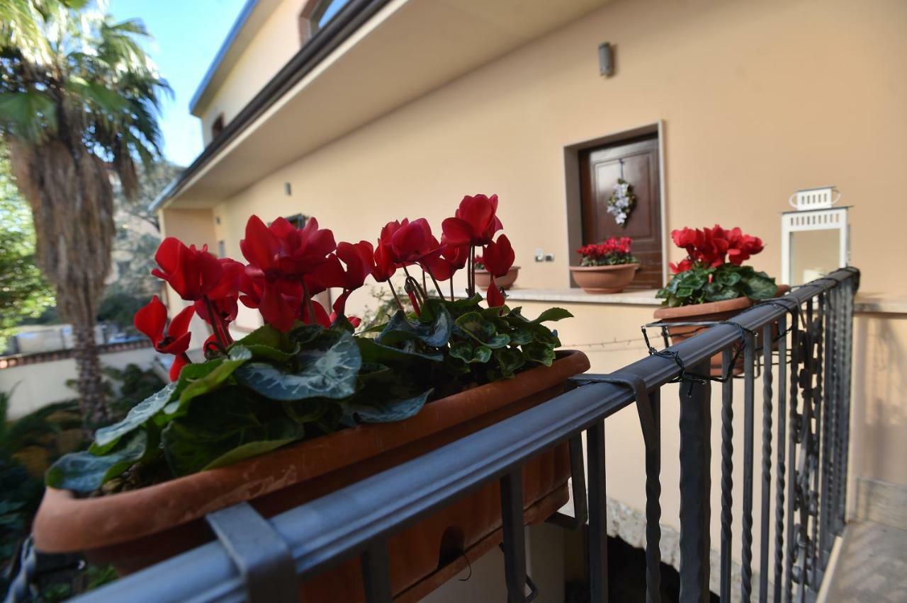Residenza D'Epoca B&B Celeste Caserta Dış mekan fotoğraf
